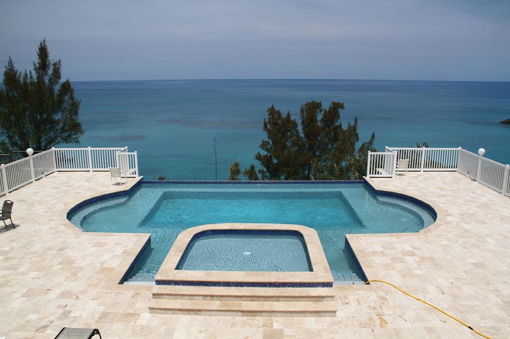 Clear View Suites & Villas BERMUDA Exterior photo